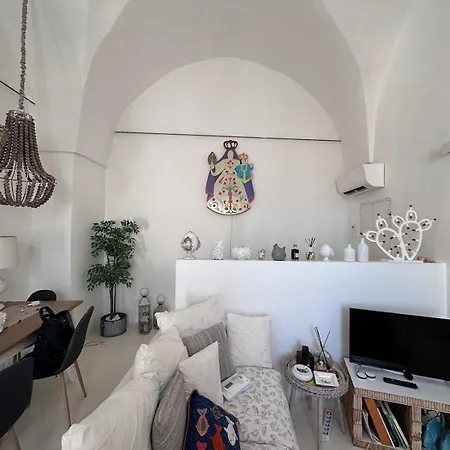 Villa Lacasa Di Leo *